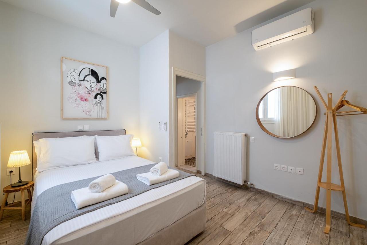 Central5 Boutique Apartments With Common Garden Next To Metro アテネ エクステリア 写真