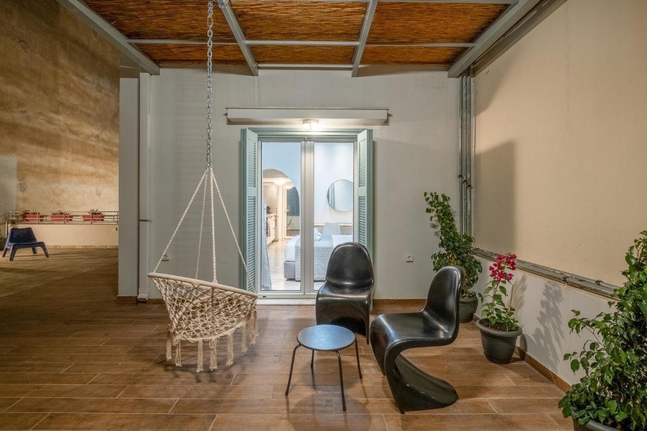 Central5 Boutique Apartments With Common Garden Next To Metro アテネ エクステリア 写真