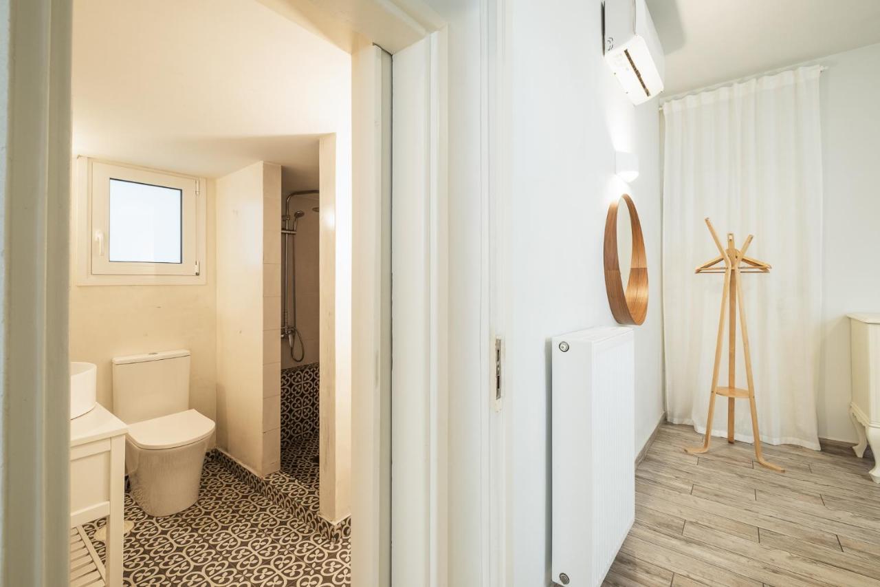 Central5 Boutique Apartments With Common Garden Next To Metro アテネ エクステリア 写真