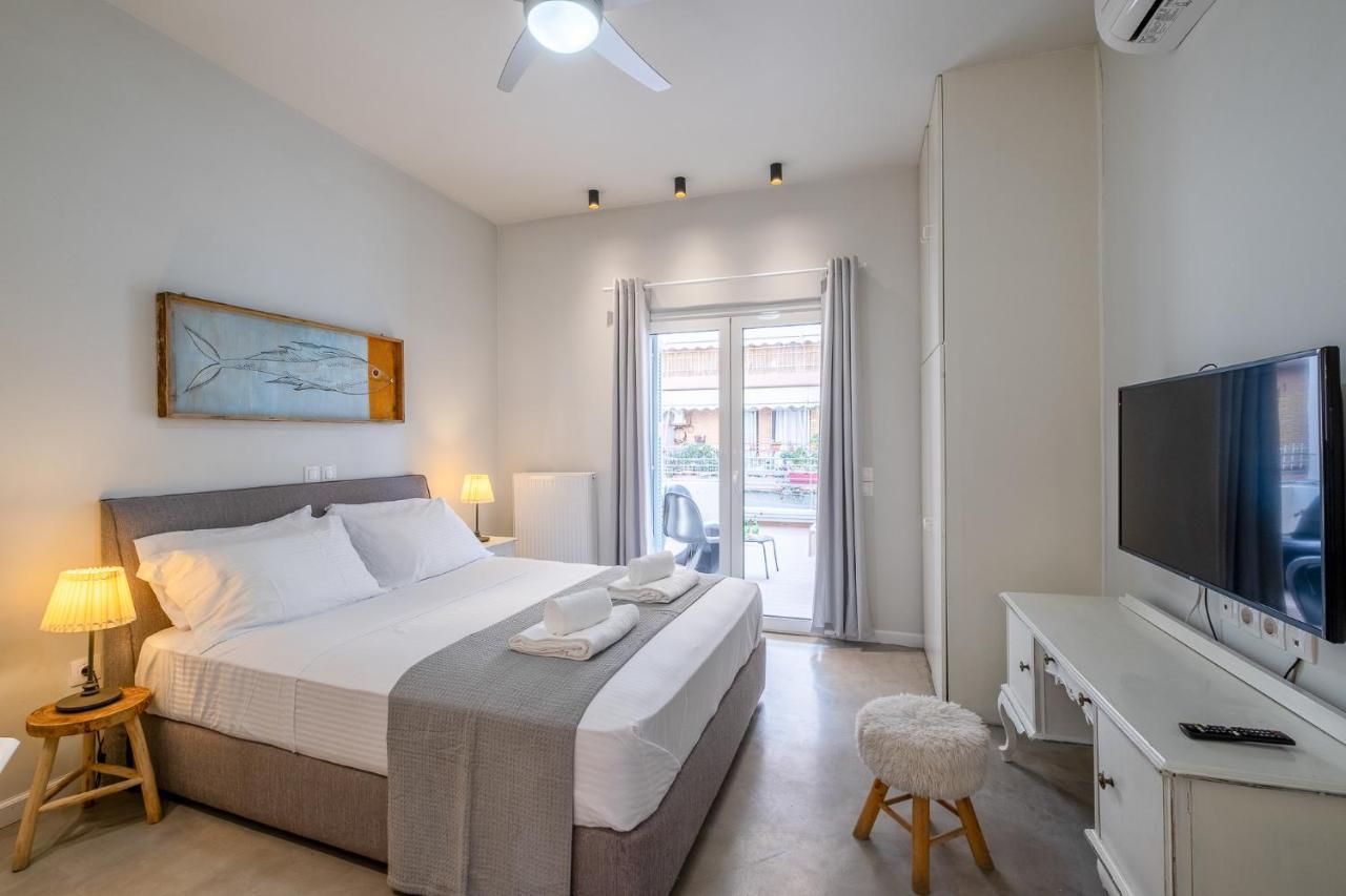 Central5 Boutique Apartments With Common Garden Next To Metro アテネ エクステリア 写真
